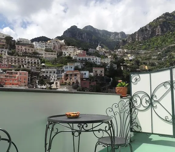 Гостьовий будинок La Tavolozza 4*