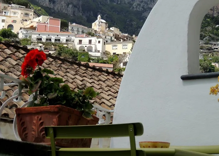 Гостьовий будинок La Tavolozza 4*