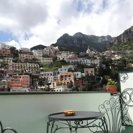 La Tavolozza Gæstehus 4*