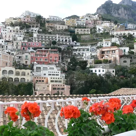 Konukevi La Tavolozza Positano